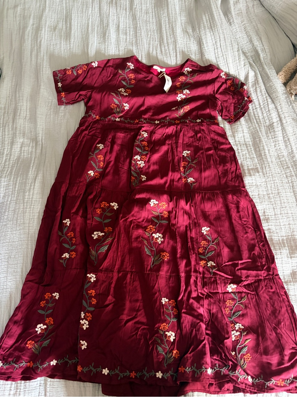 tea n rose Burgundy Embroidered Floral Dress